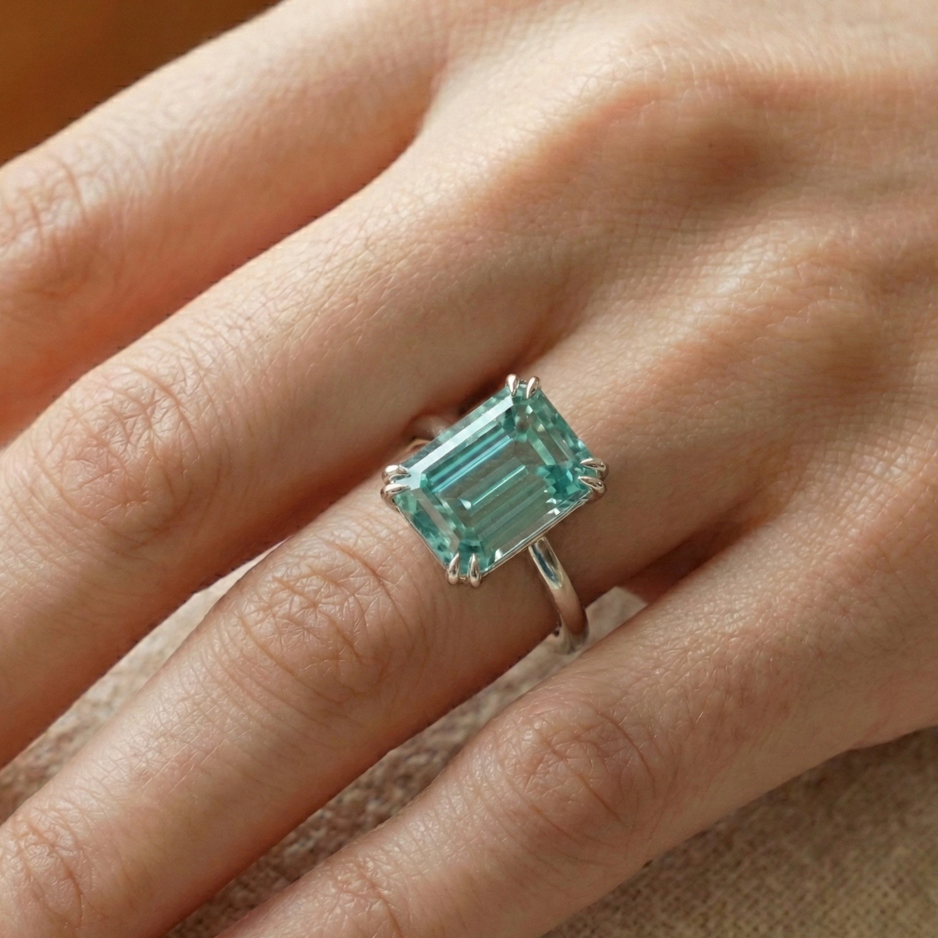 5.00 CT Emerald Cut Solitaire Sapphire Engagement Ring in Lab Diamond – 14K Solid Gold, Wedding Gift for Wife, Unique Gemstone Jewelry