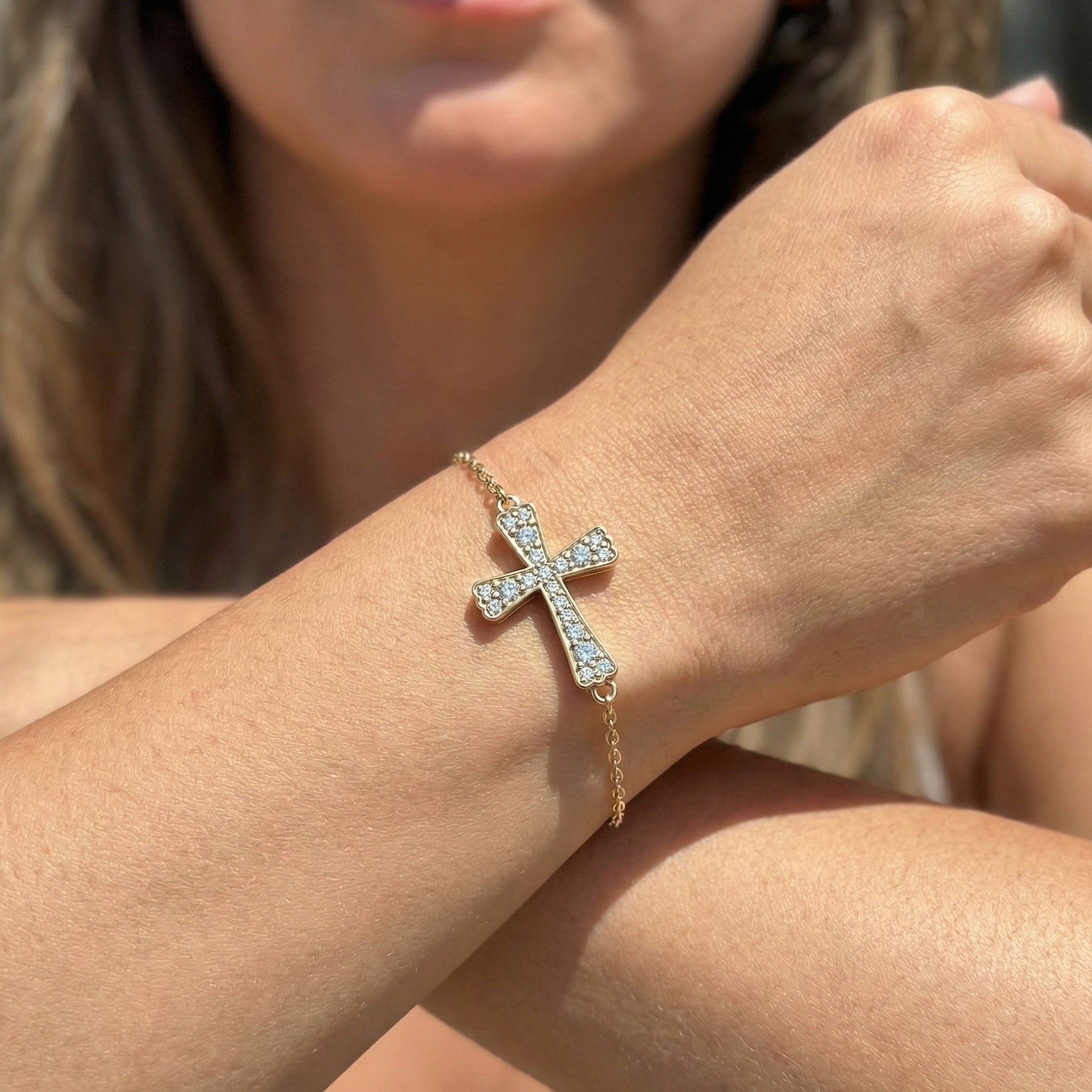 Tapered pavé cross Chain bracelet in 14K Solid Gold, 0.52 TCW Round Cut Lab Created Diamonds, Dainty Faith Bracelet, Wedding Gift for Her
