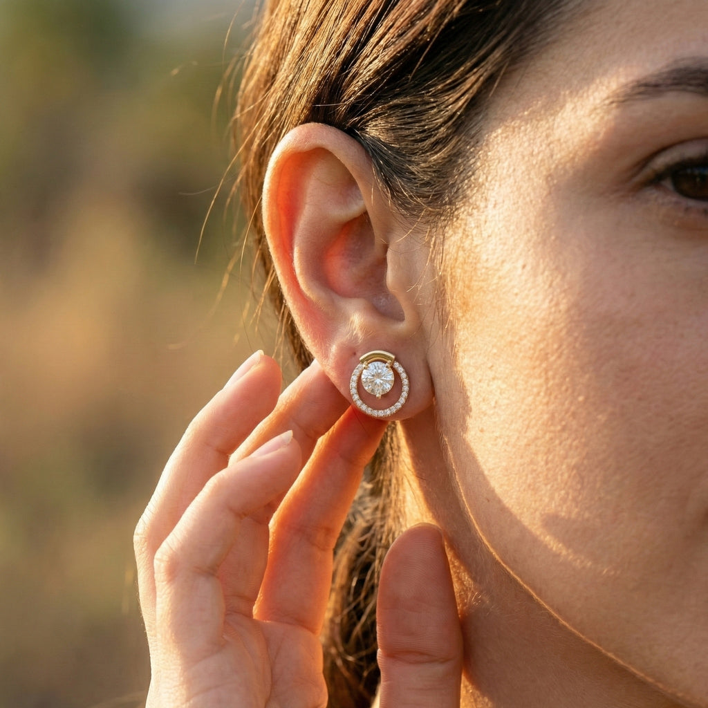 Unique Floating Minimalist Open Circle Solitaire Halo Stud Earrings in 14k Gold, Anniersary Gift for Her, Handmade Jewwlry