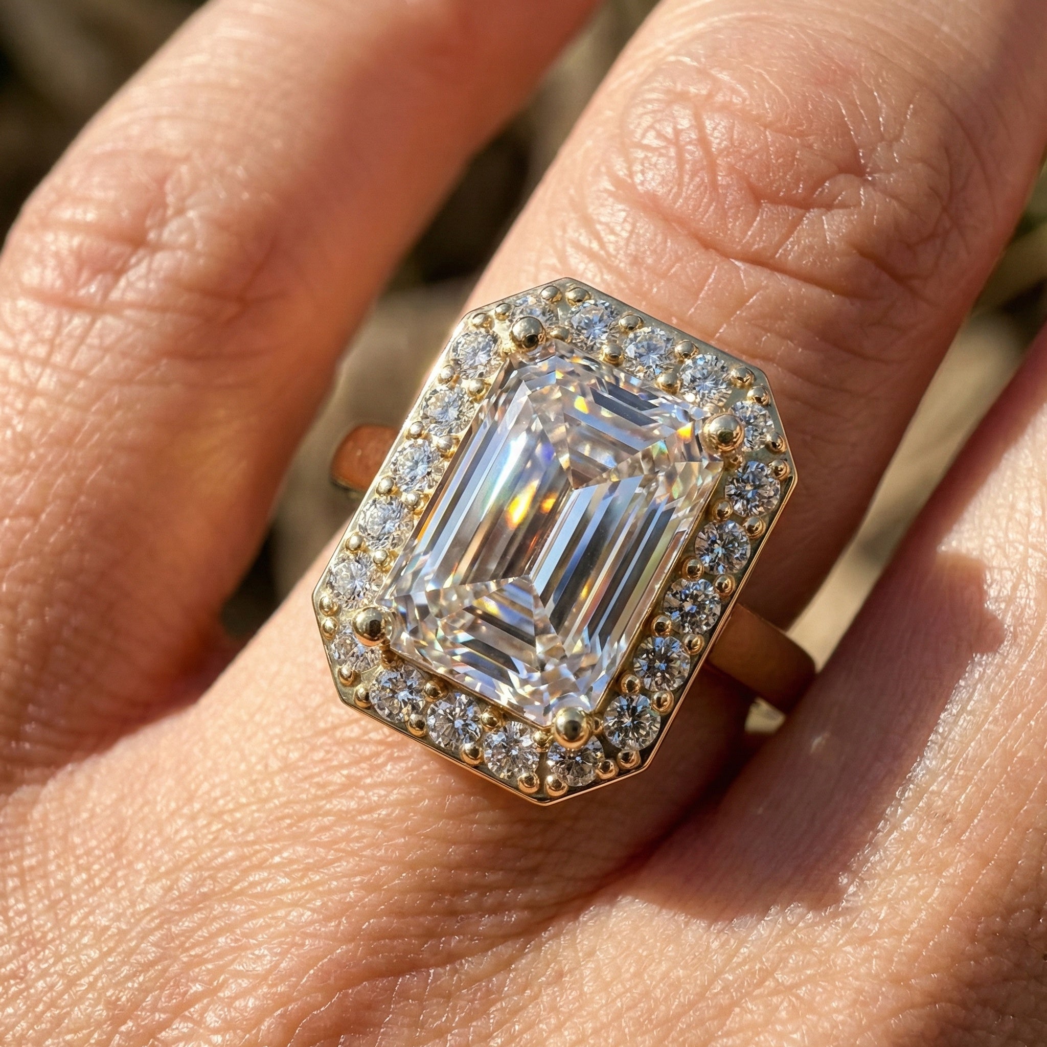 Emerald Halo Art Deco Engagement Ring in Lab Diamond or Moissanite – Solid 9k/14k Gold or Sterling Silver Wedding Ring Gift for Wife, Anniversary GIft