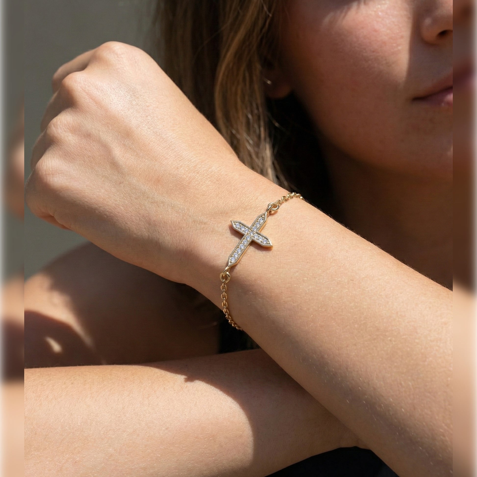 Dainty Arrow Tip Cross Chain Bracelet in 14K Solid Gold, 0.06 TCW Round Cut Lab Created Diamonds, Christian Bracelet, Christmas Gift for Her