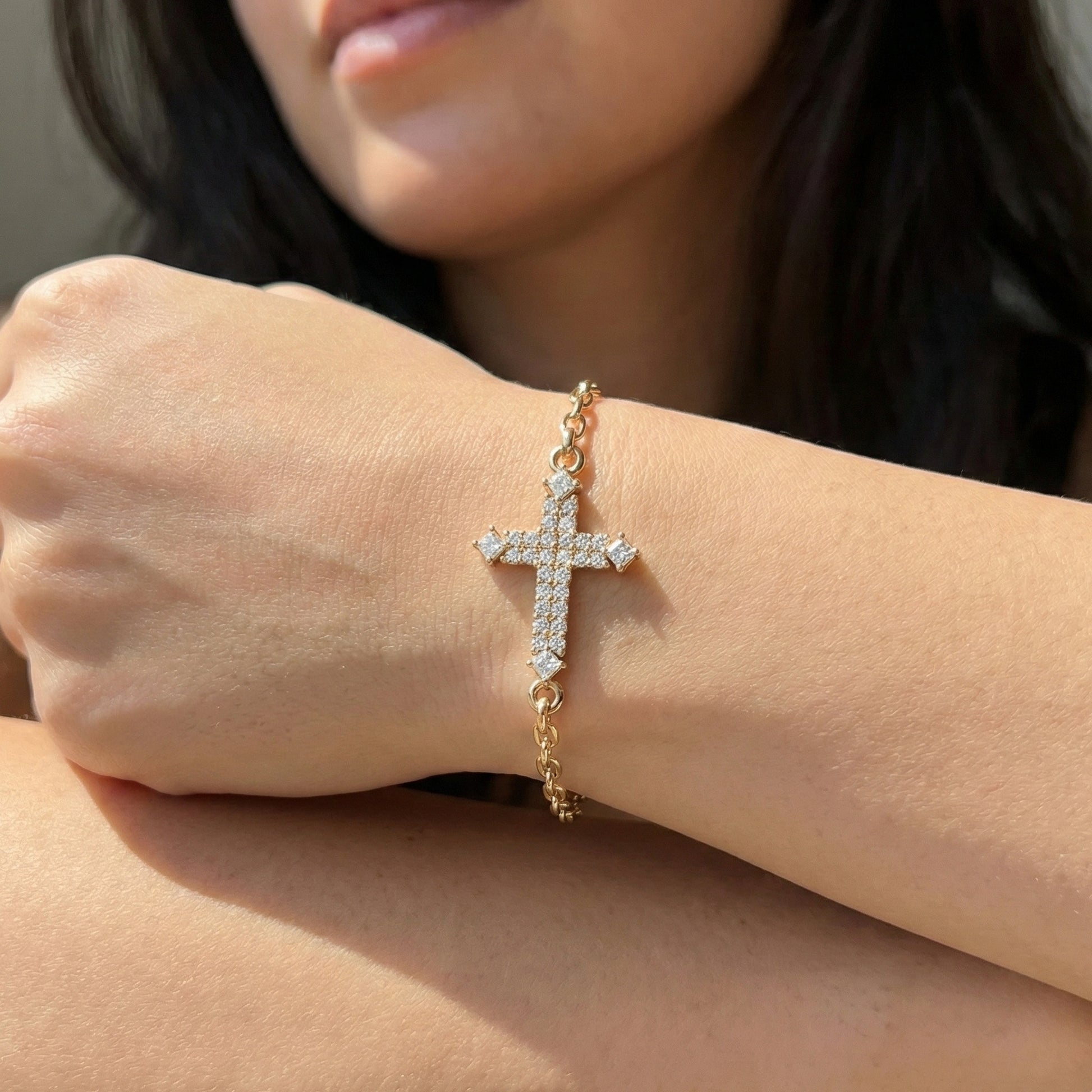 Modern Row Cross Pavé Chain Bracelet in 14K Solid Gold, 0.16 TCW Princess/Round Cut Lab Created Diamonds, Faith Bracelet, Bridal Jewelry, Wedding Gift