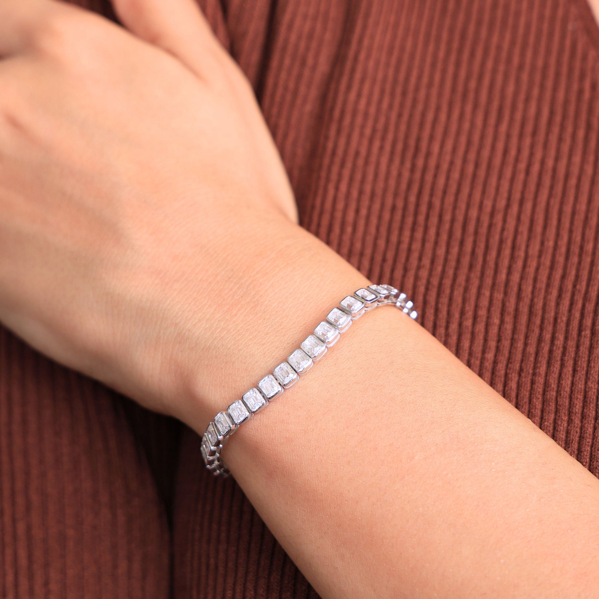 Emerald Cut Bezel Set Tennis Wedding Bracelet in 14k Solid Gold, 8.60 TCW Emerald Cut Lab Created Diamonds, Birthday Gift for Her, Handmade Bridal Jewelry