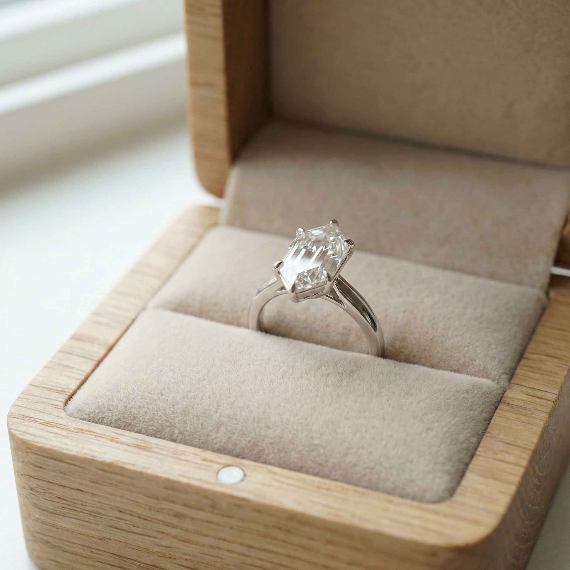 10.00 CT Dutch Marquise Cut Solitaire Knife Edge Engagement Ring in Lab Diamond – 14K Solid Gold, Anniversary Gift for Wife, Everyday Unique Ring