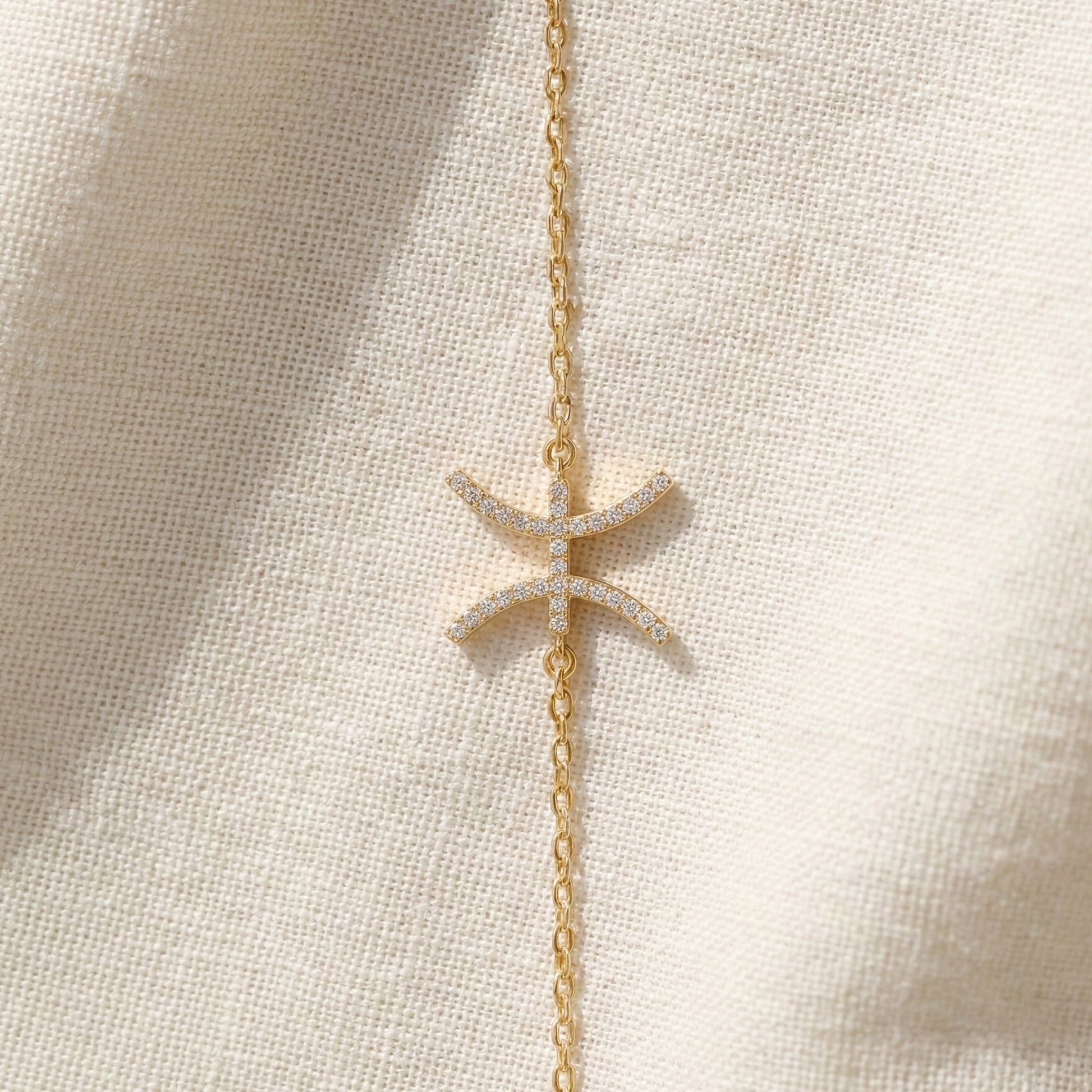 Celestial Pisces Zodiac Bracelet in 14K Solid Gold, 0.32 TCW Round Cut Lab Created Diamonds, Gift for Her, Astrology Jewelry