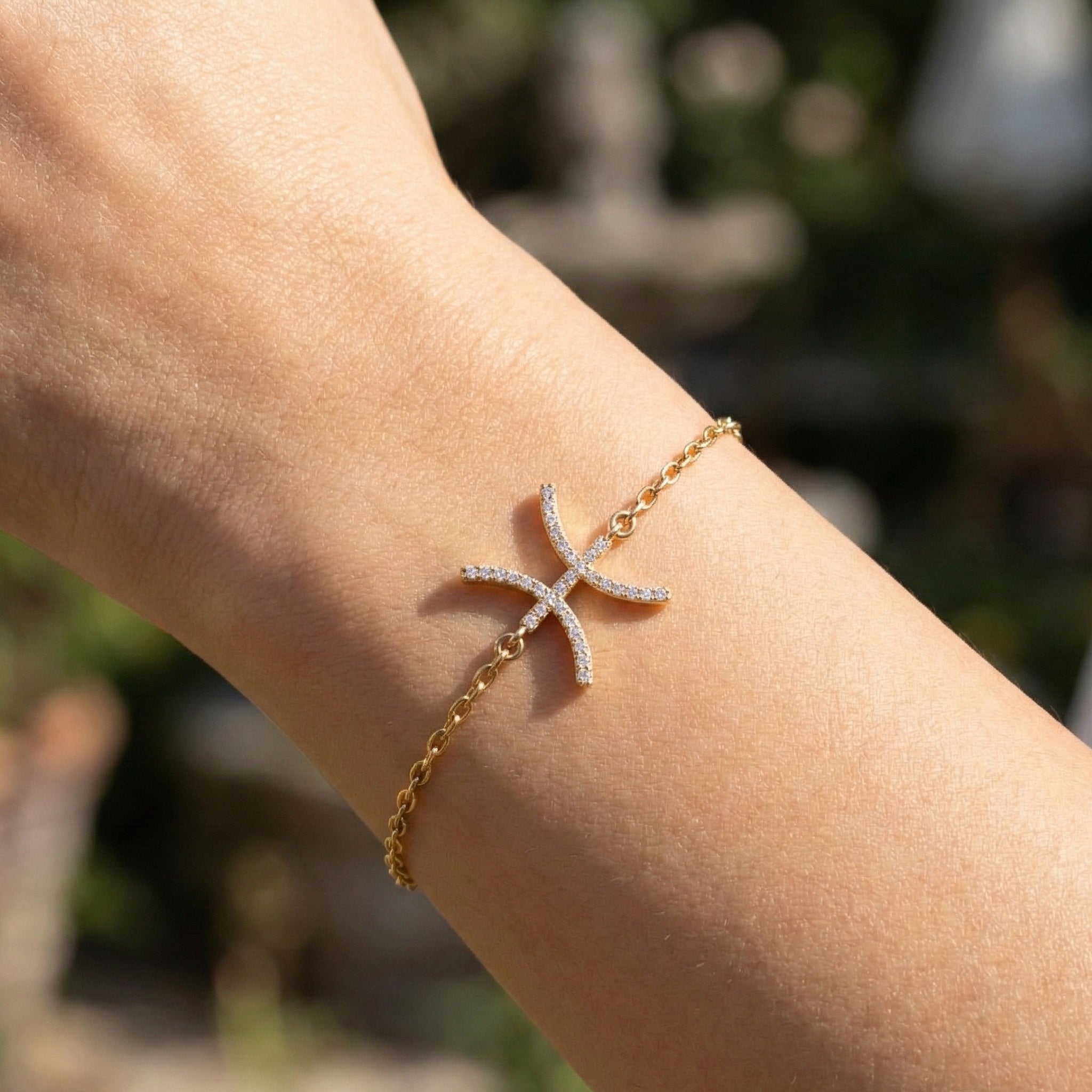 Celestial Pisces Zodiac Bracelet in 14K Solid Gold, 0.32 TCW Round Cut Lab Created Diamonds, Gift for Her, Astrology Jewelry