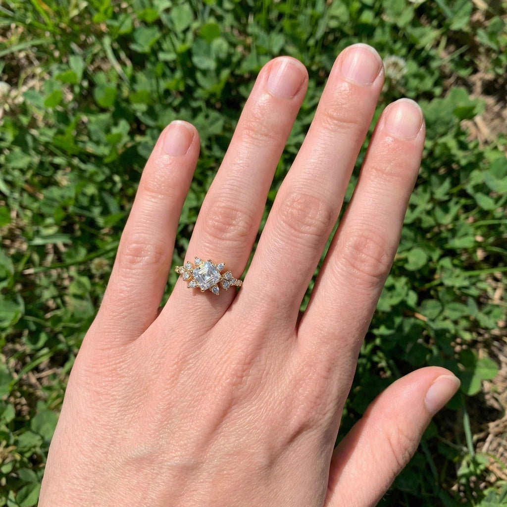 Unique Halo Cluster Engagement Ring in 14K Solid Gold, 1.00 CT Princess Cut Lab Created Diamond, Handmade Bridal Jewelry, Anniversary Gift for Her