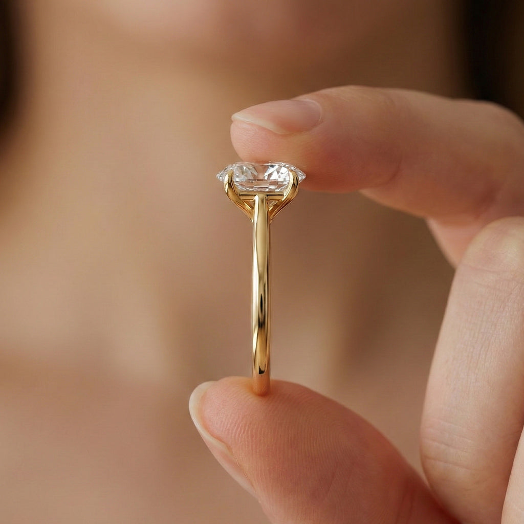 1.25 CT Oval Cut Solitaire Engagement Ring in 18K Solid Gold, Minimalist Promise Ring, Dainty Oval Diamond Bridal Jewelry