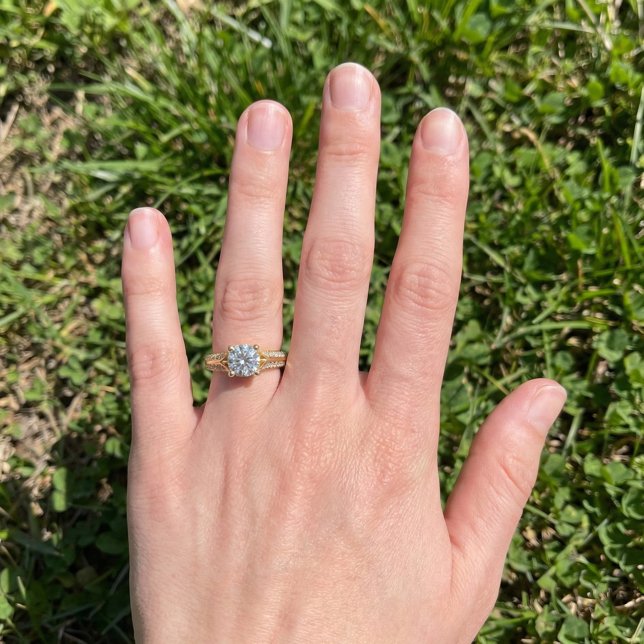 Double Raw Pavé Solitaire Engagement Ring in 14K Solid Gold, 0.82 TCW Round Cut Lab Diamonds, Romantic Gift for Wife, Everyday Jewelry