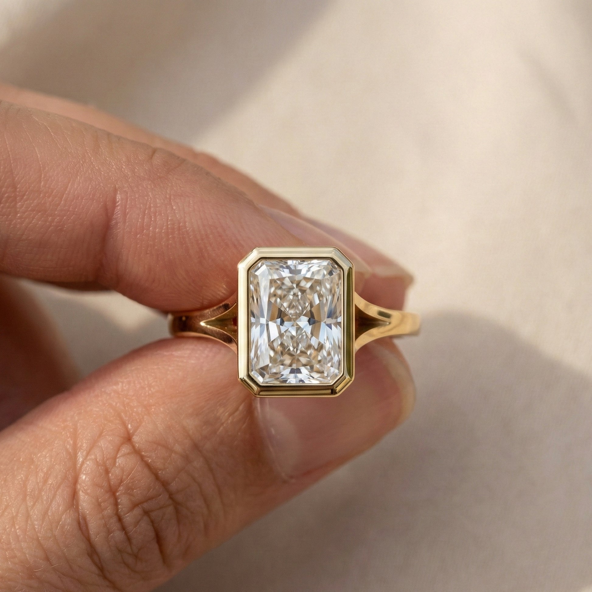 Modern Bezel Set Rectangle Solitaire Engagement Ring in 18K Solid Gold, 2.00 CT Radiant Cut Lab Created Diamond, Anniversary Gift for Her, Handmade Bridal Jewelry
