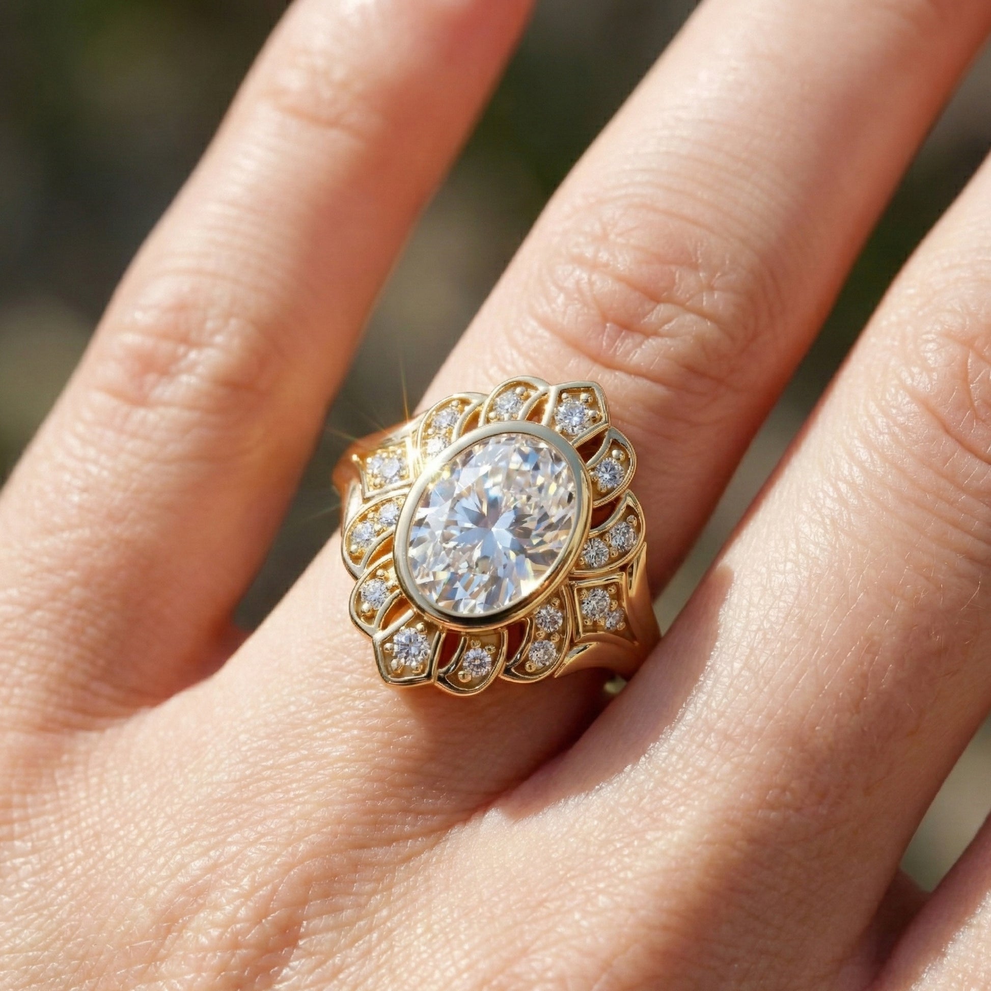 Vintage Floral Halo Wedding Ring in Lab Grown Diamond – Solid 9k/14k Gold or Sterling Silver Engagement Ring Bridal Jewelry Gift for Wife, Handmade Jewelry