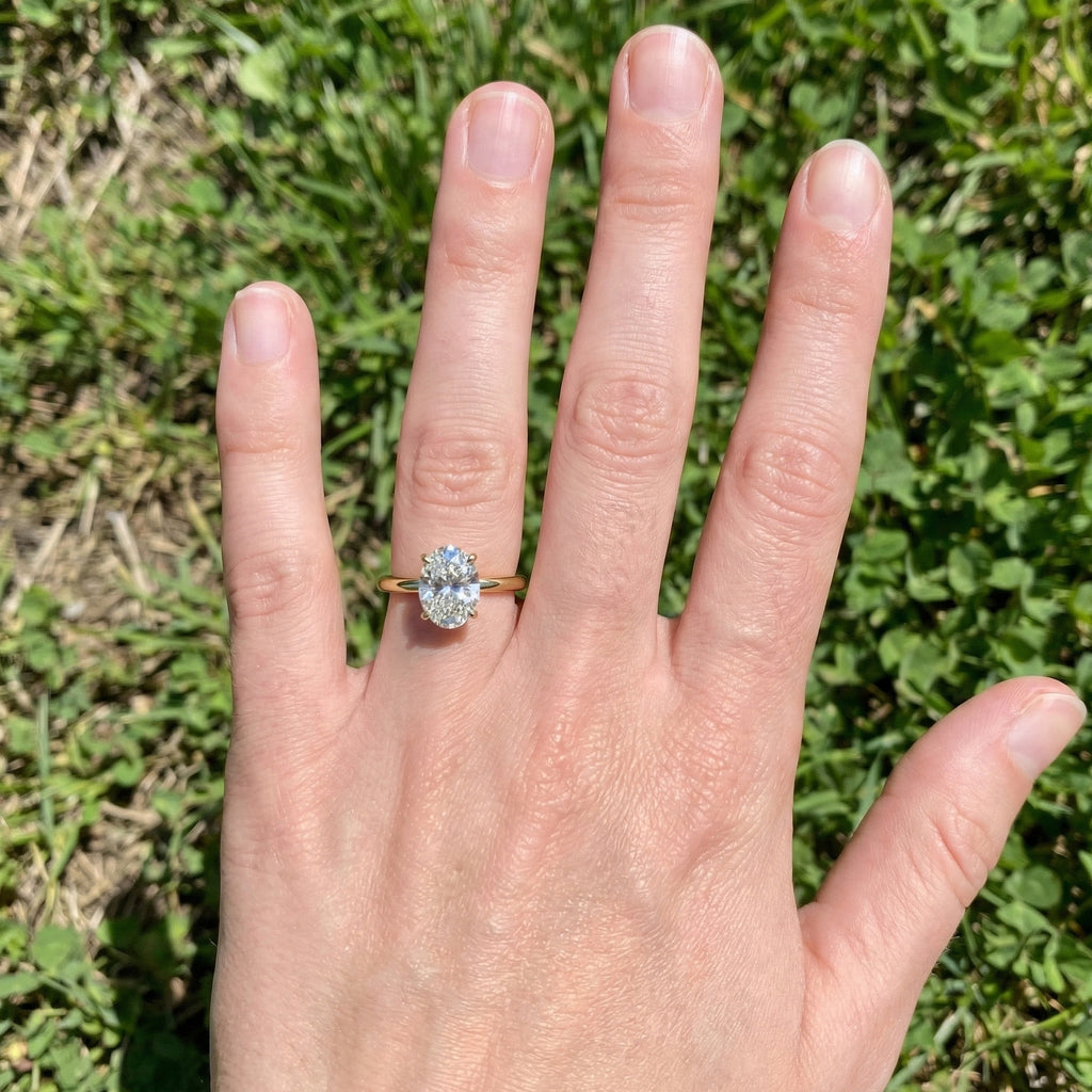 1.25 CT Oval Cut Solitaire Engagement Ring in 18K Solid Gold, Minimalist Promise Ring, Dainty Oval Diamond Bridal Jewelry