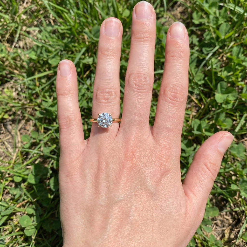 Classic Round Solitaire with Cathedral Setting Engagement Ring in 14k Solid Gold, Traditional Solitaire Wedding Ring, Anniversary Gift for Wife, Everyday Jewelry