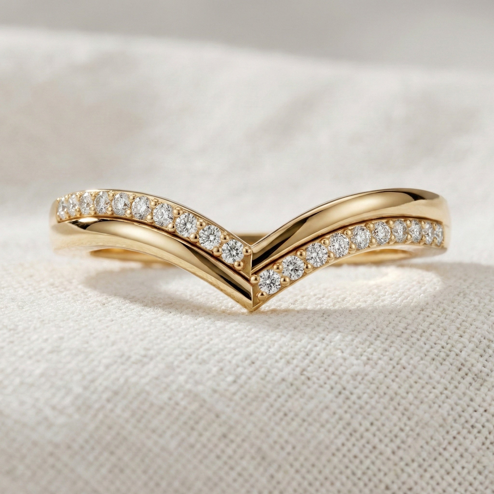 Chevron V-Shape Pave Wedding Band in Lab Grown Diamond – Solid 9k/14k Gold, Stackable Ring For Women, Antique Gift