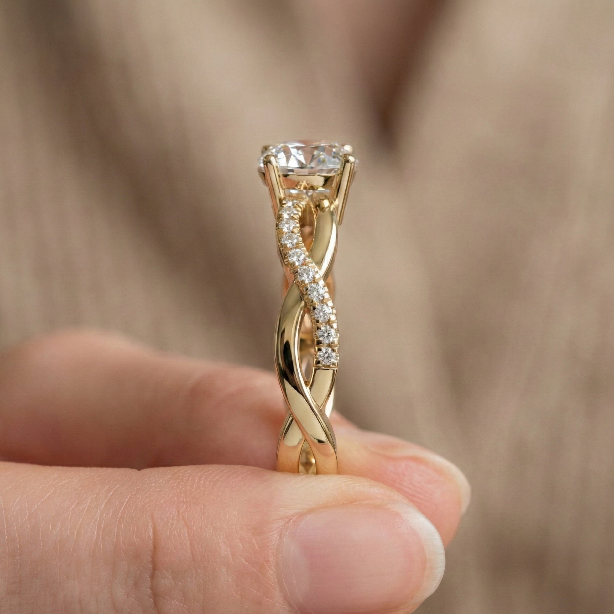 Twisted Band Pave Engagement Ring in Solid 9k/14k Gold, Anniversary Gift for Wife, Braided Pave Band Wedding Ring