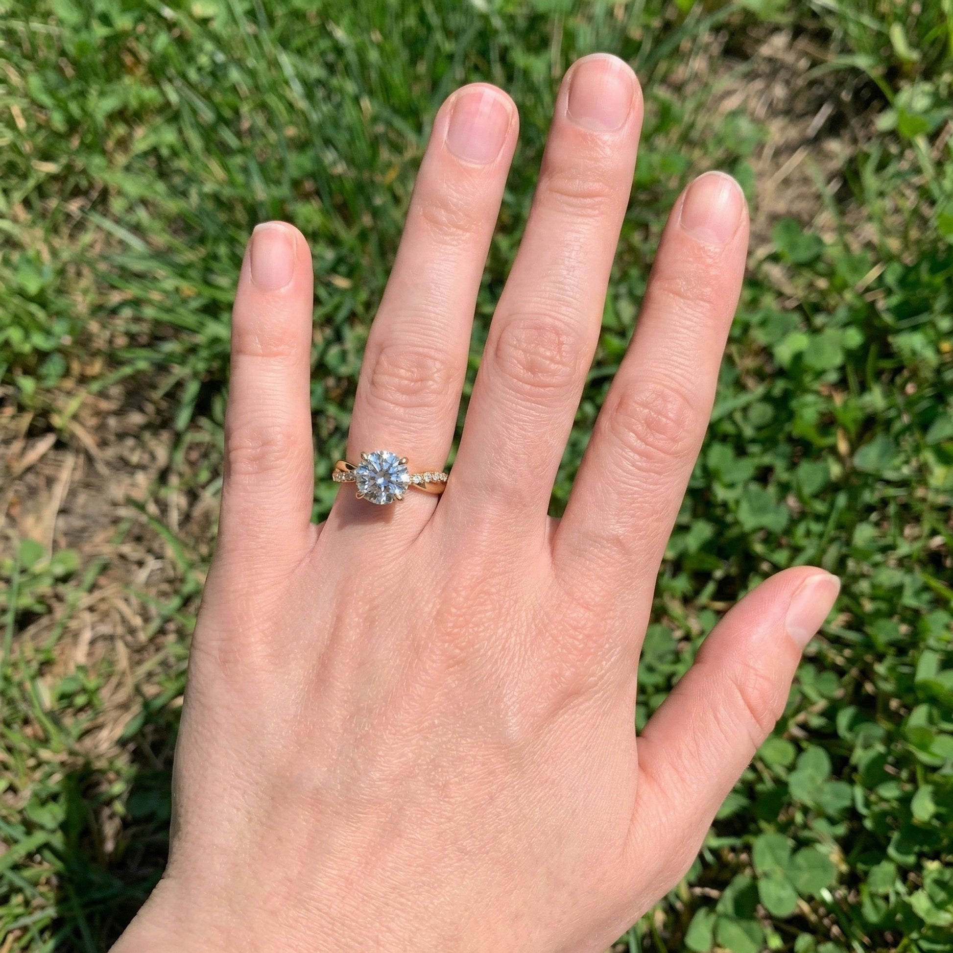 Unique Solitaire Cross Over  Engagement Ring in 14K Solid Gold, 1.75 CT Round Cut Lab Grown Diamond, Anniversary Gift, Everyday Ring For Wife