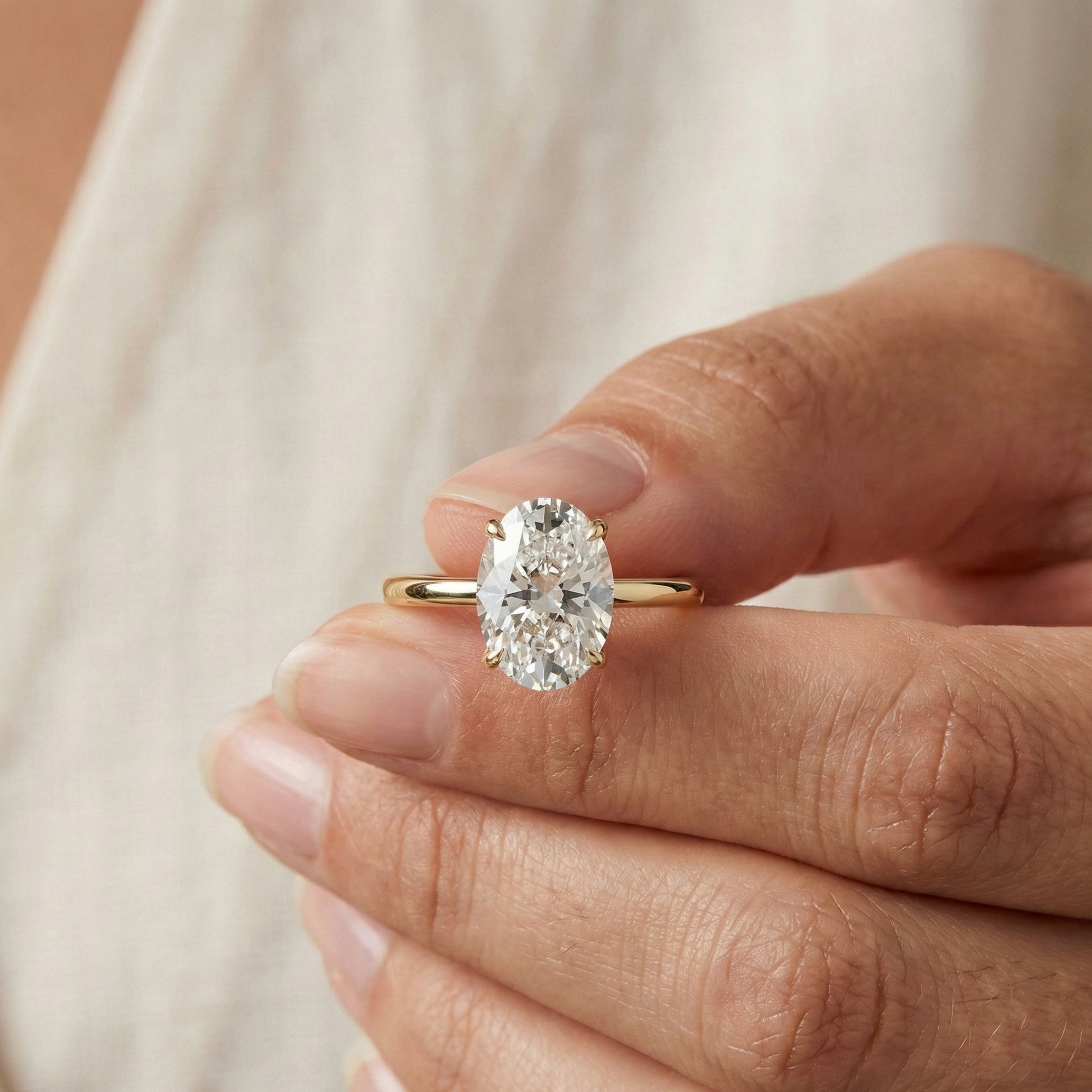 1.25 CT Oval Cut Solitaire Engagement Ring in 18K Solid Gold, Minimalist Promise Ring, Dainty Oval Diamond Bridal Jewelry