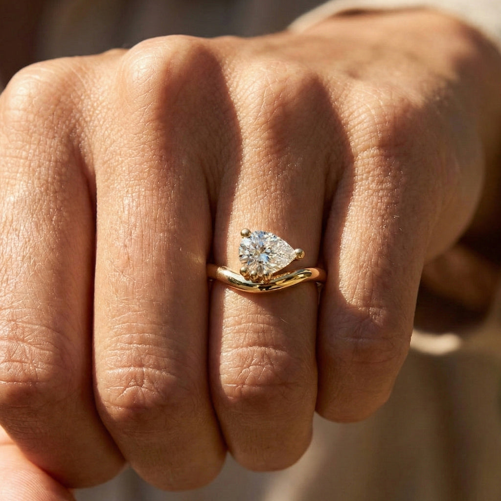 Elegant Curved Band Pear Solitaire Engagement Ring in 14k Solid Gold, 1.00 CT Pear Cut Lab Diamonds, Wedding Gift for Wife