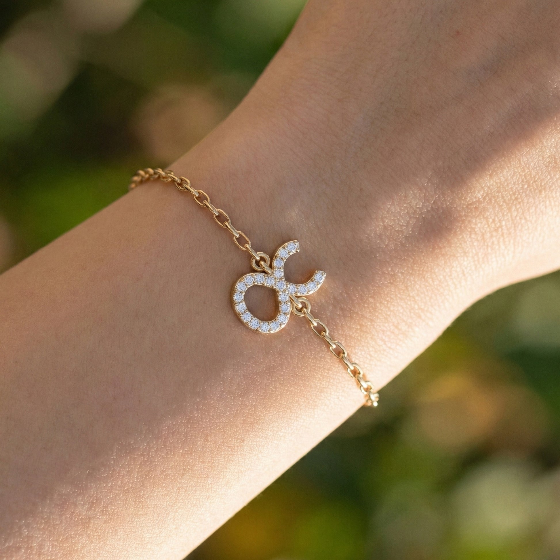 Taurus Zodiac Symbol Chain Bracelet in 14K Solid Gold, 0.22 TCW Round Cut Lab Grown Diamonds, Dainty Charm, Zodiac Gift for Her, Astrology Jewelry