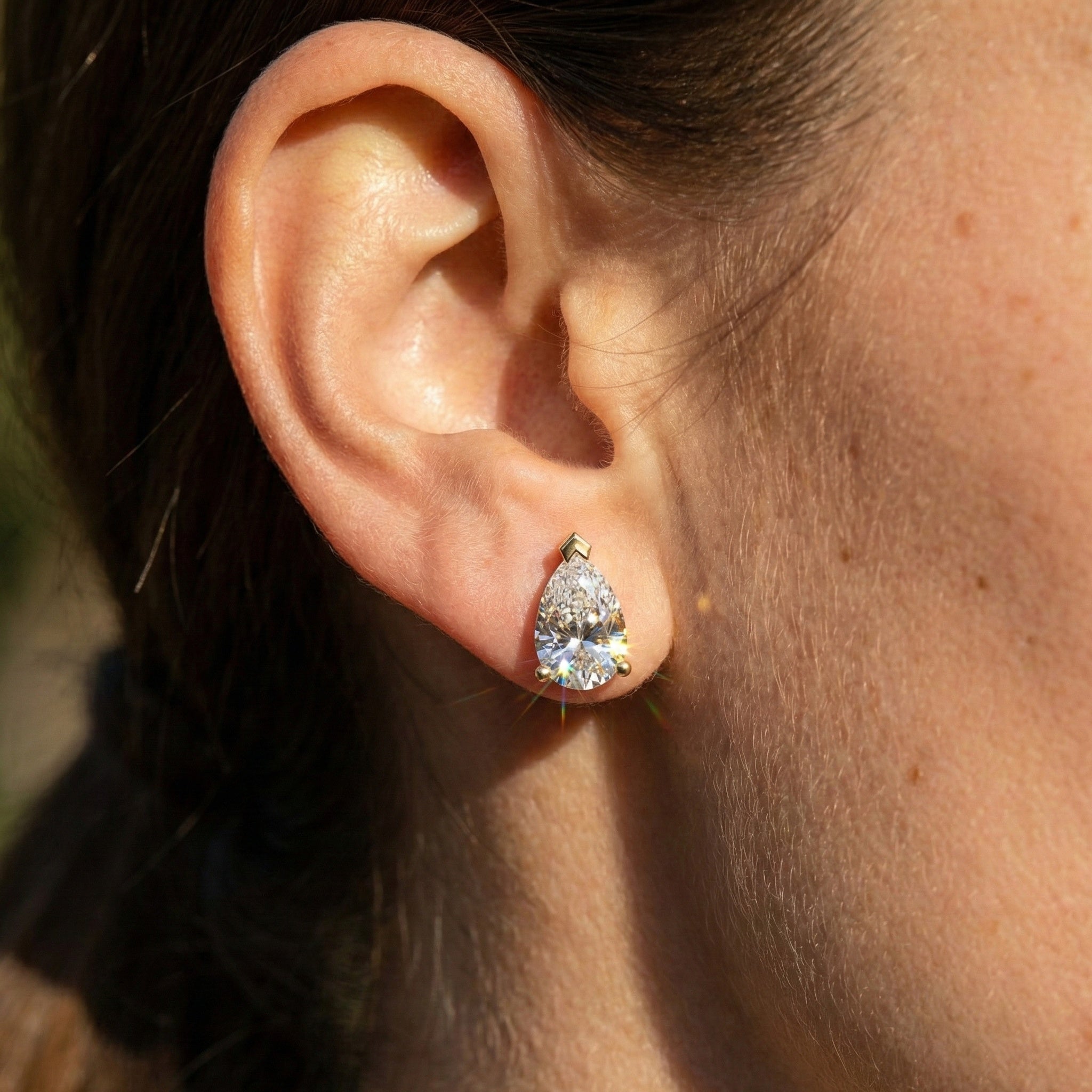 Pear Cut Solitaire Stud Earrings in 9K Solid Gold, 2.00 TCW Pear Cut Lab Created Diamonds, Bridal Jewelry, Gift for Wife, Handmade Studs