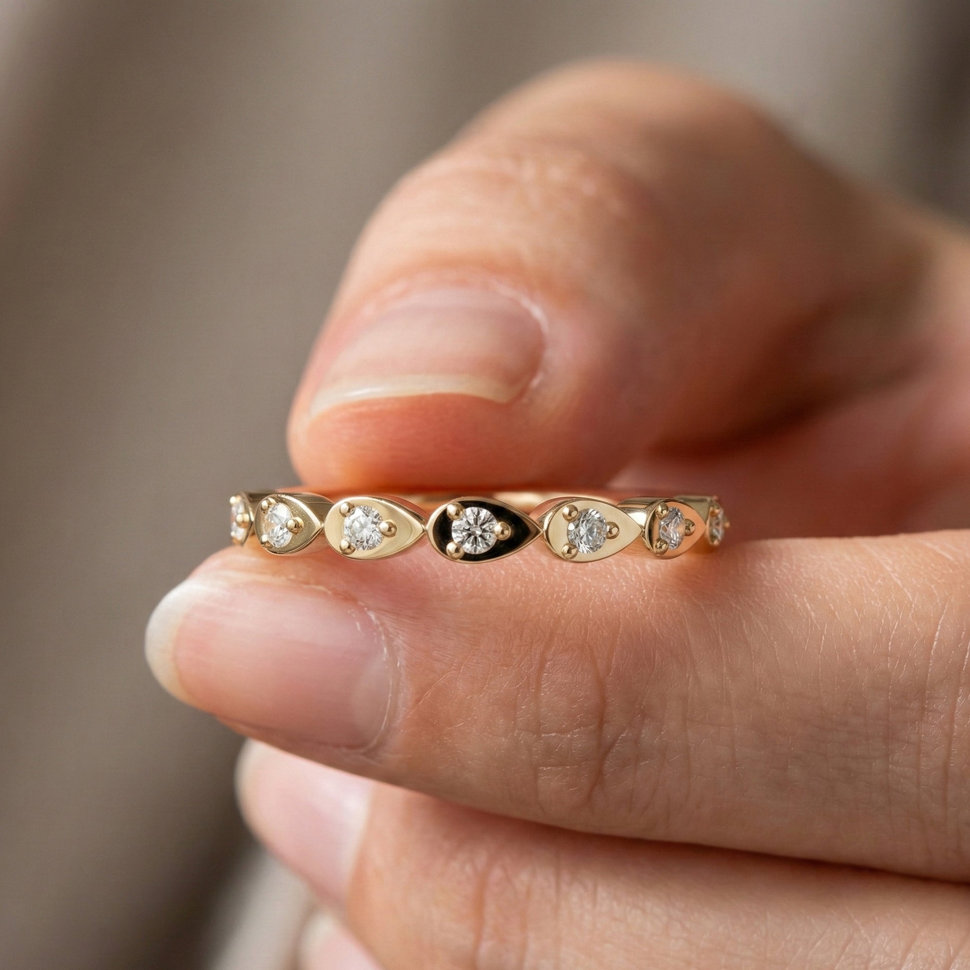 Teardrop Motif Stacking Wedding Band in 14K Solid Gold, 0.06 TCW Round Cut Lab Diamonds, Promise Band, Wedding Bridal Jewelry, Gift For Her